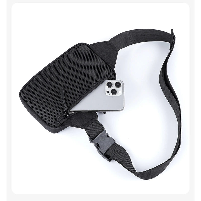 Crossbody Bag 2.0 Black back pocket and strap