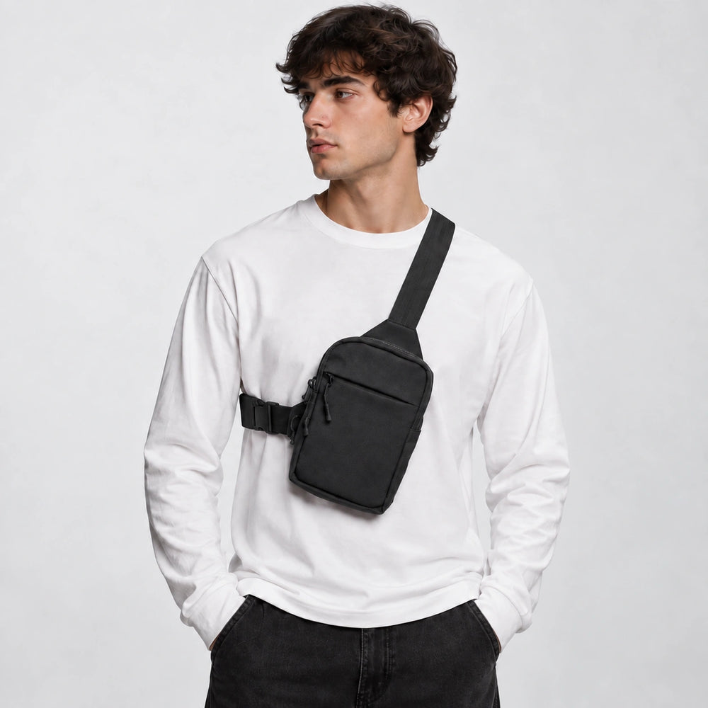 Crossbody Bag 2.0 Black front lifestyle