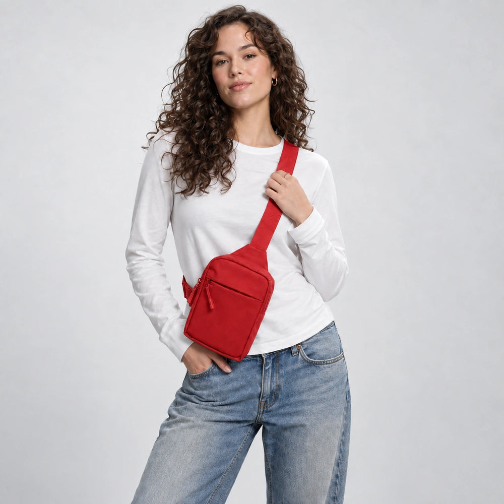 Crossbody Bag 2.0 Red front lifestyle